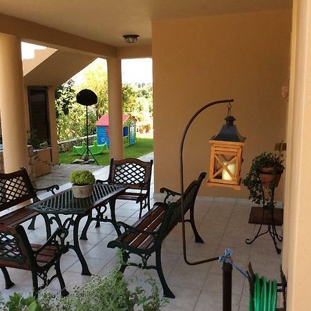 Menegata Garden Home Аргостолион Екстериор снимка