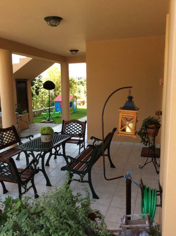 Menegata Garden Home Аргостолион Екстериор снимка